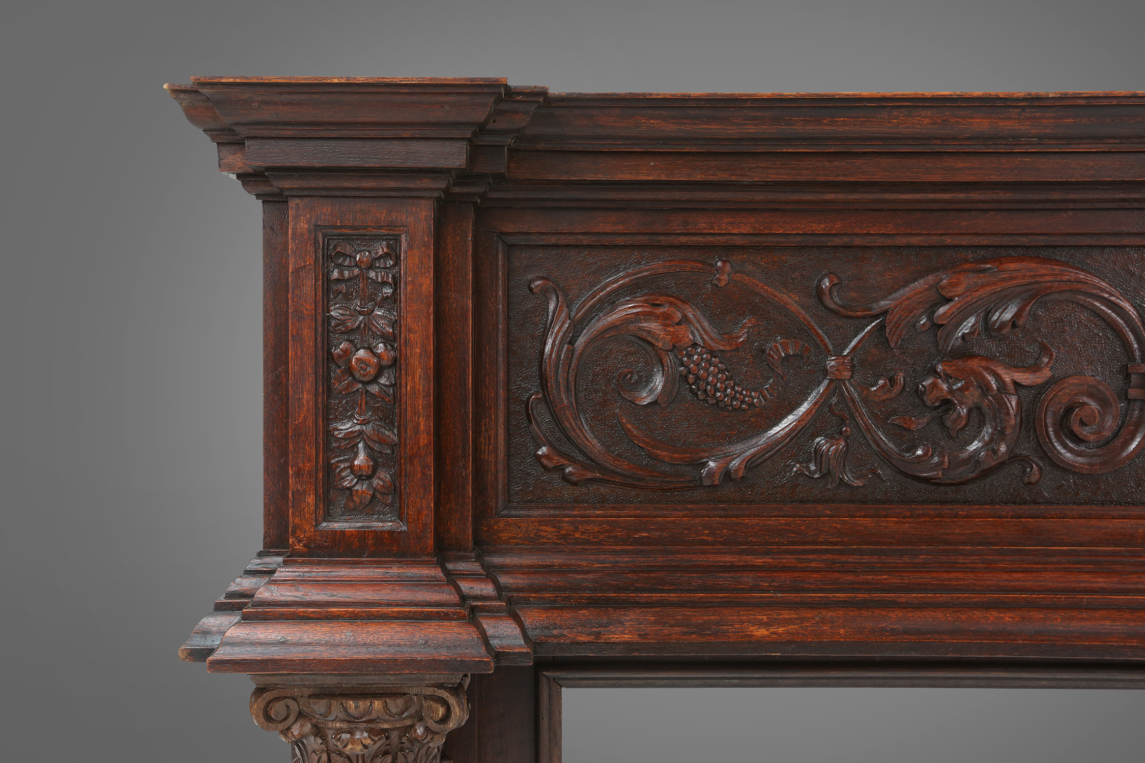 Richly decorated antique fireplace in oak, Belgium ca. 1920thumbnail